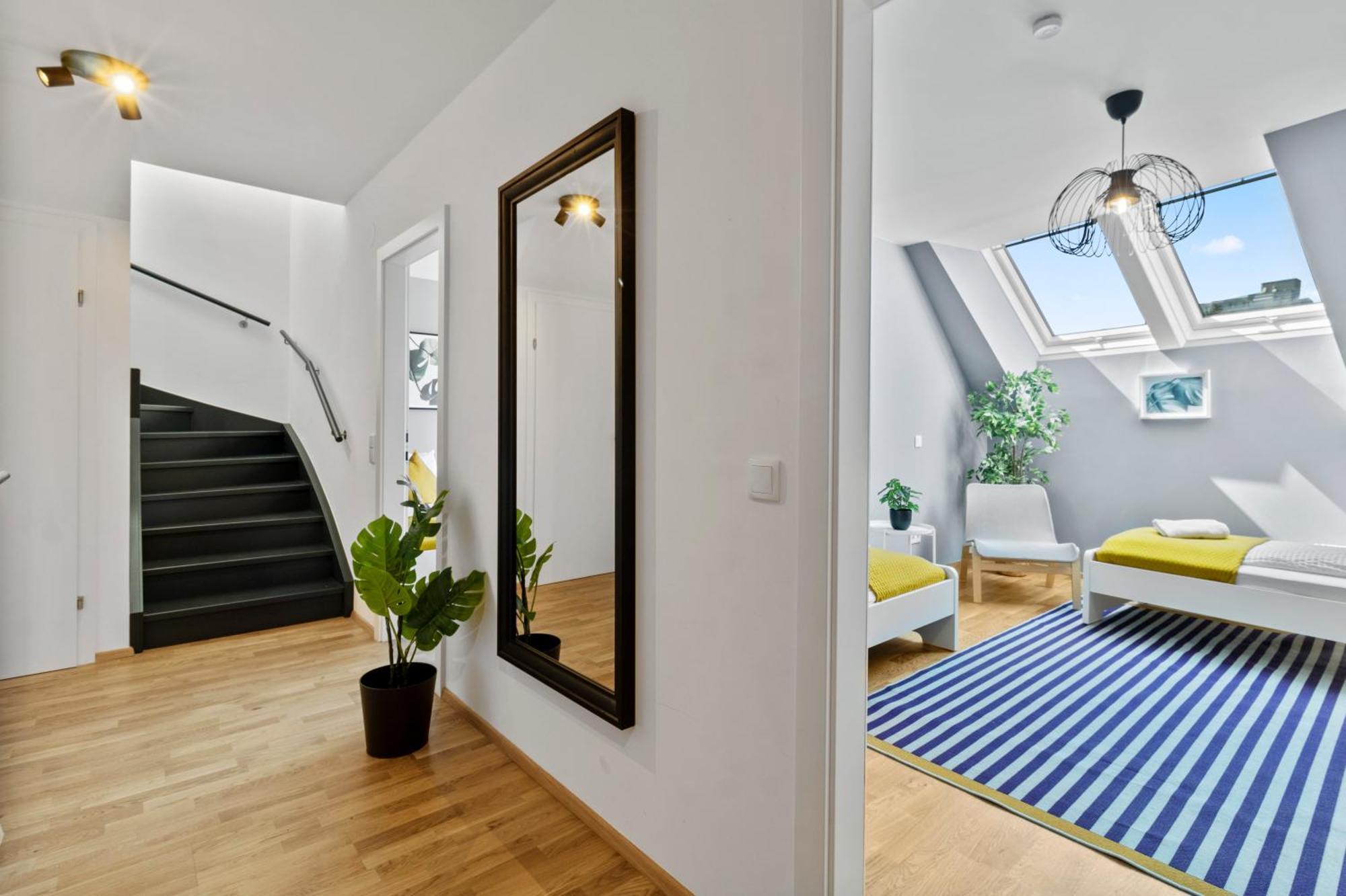 1 Min To Public Transport - 3 Min To Supermarket And Pharmacy - On-site Parking For 19,90 Eur Wien